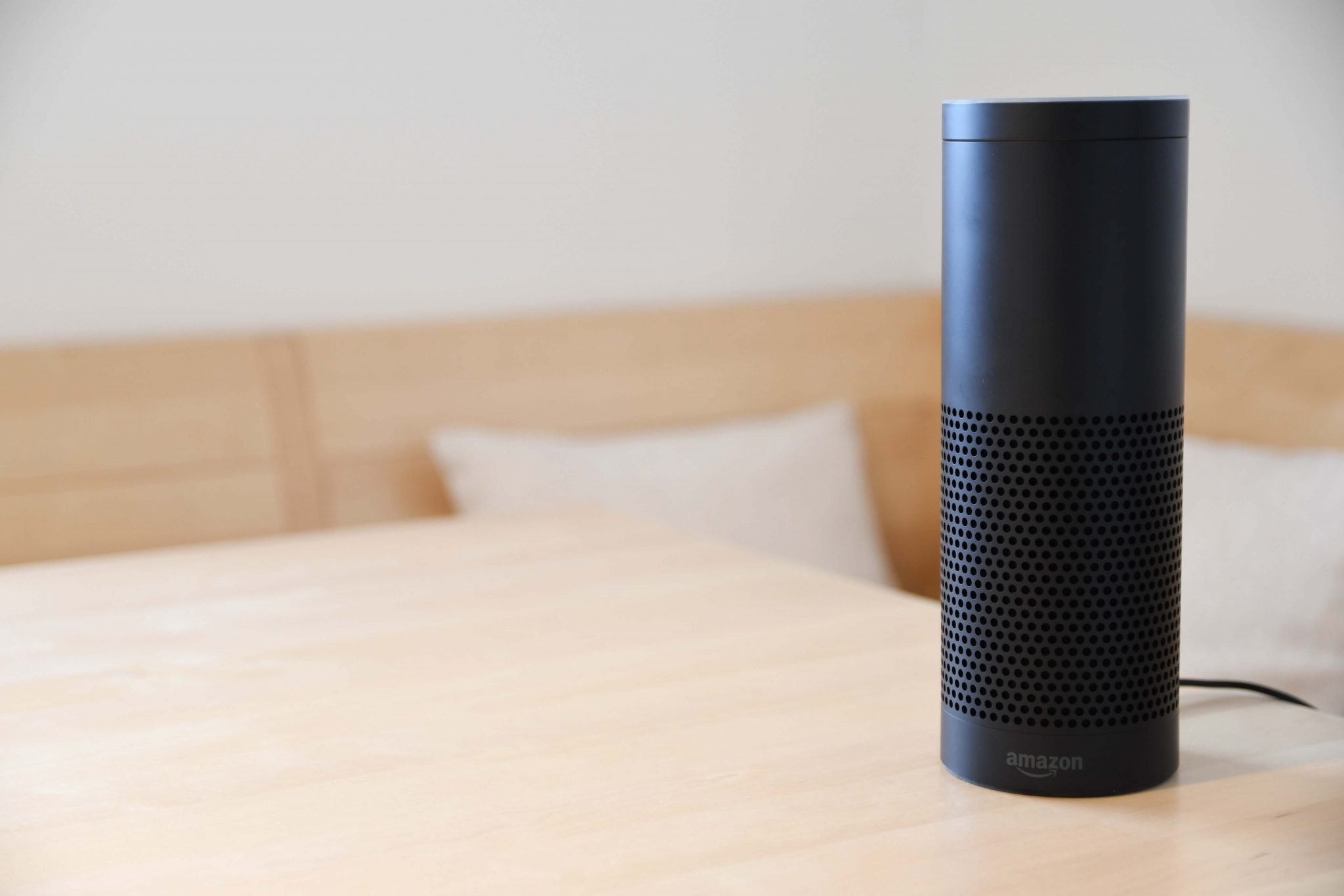Alexa, help me do my shopping!: How can we improve the Customer Experience  in Voice Commerce?